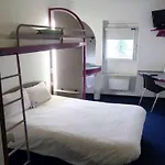 宜必思鲁昂佩蒂特维经济酒店 2* 小克维伊